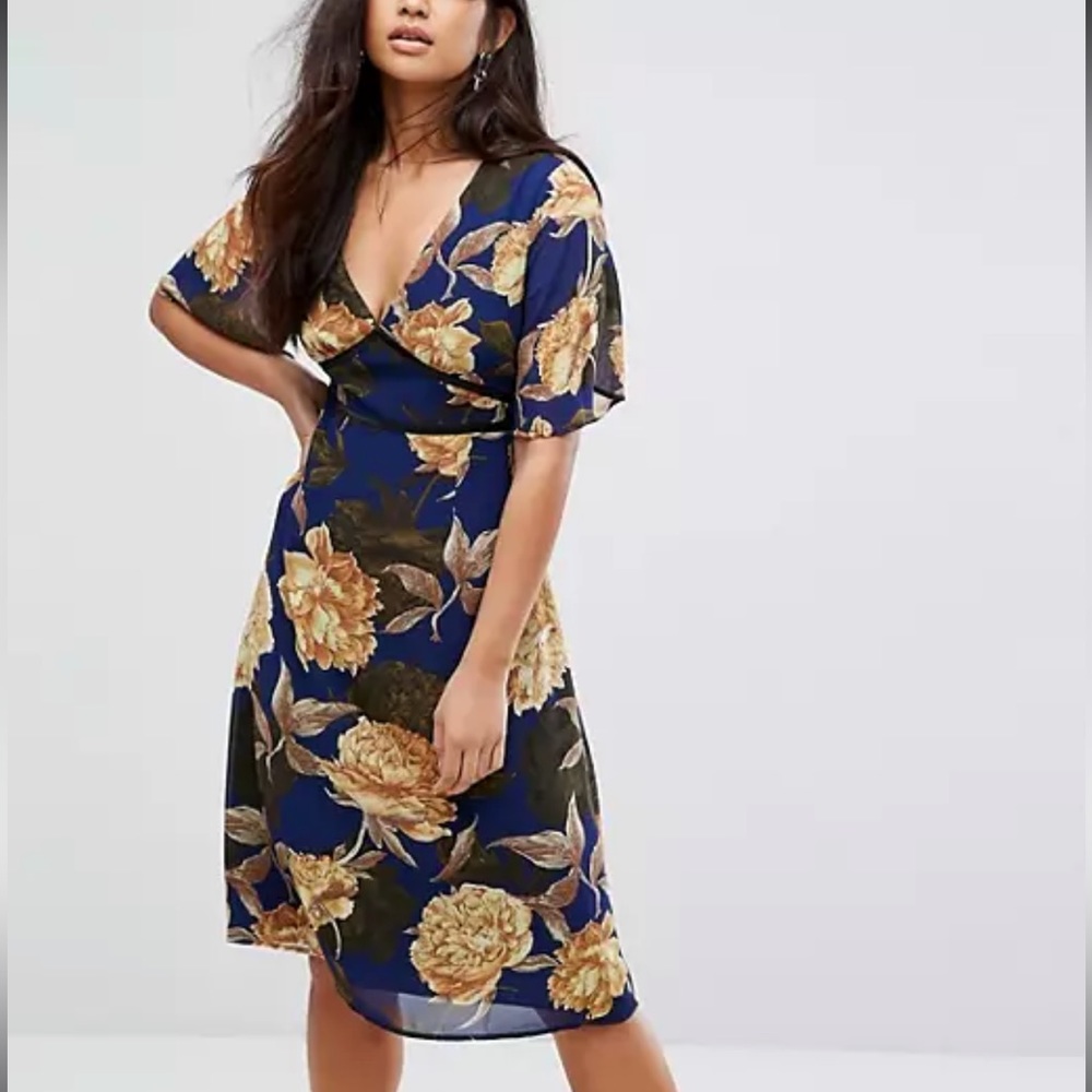 Missguided Floral Dress